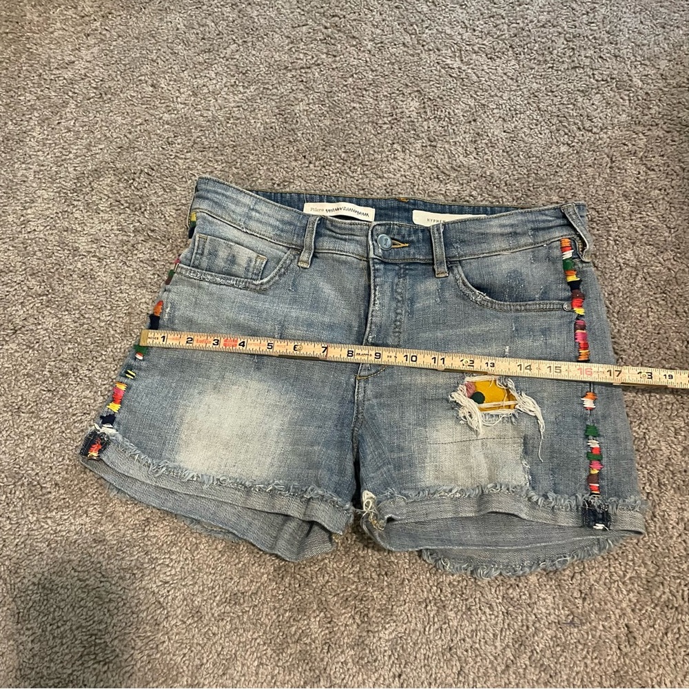 Pilcro Hyphen High-Rise Multicolor Embroidered Distressed Denim Shorts, Size 27 - Picture 9 of 9